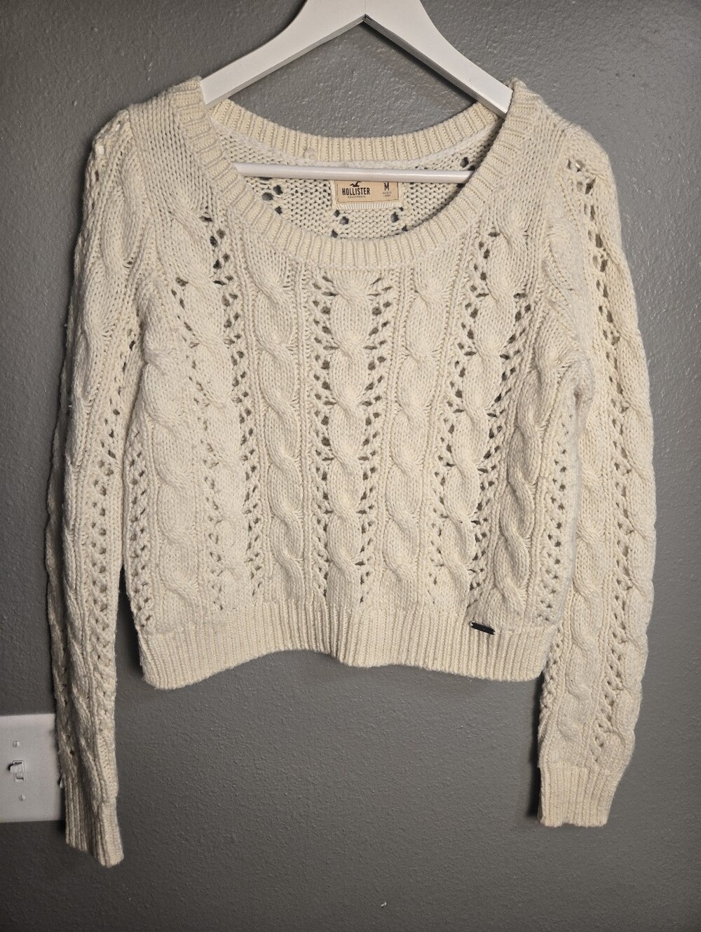 Hollister Knit Cable Wool Alpaca Blend Cropped Sweater Size Medium